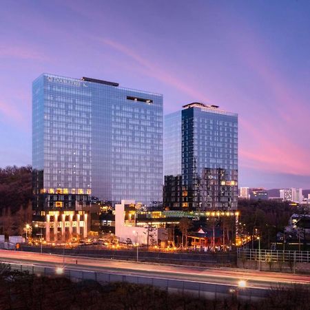 Doubletree By Hilton Seoul Pangyo Residences Seongnam Bagian luar foto
