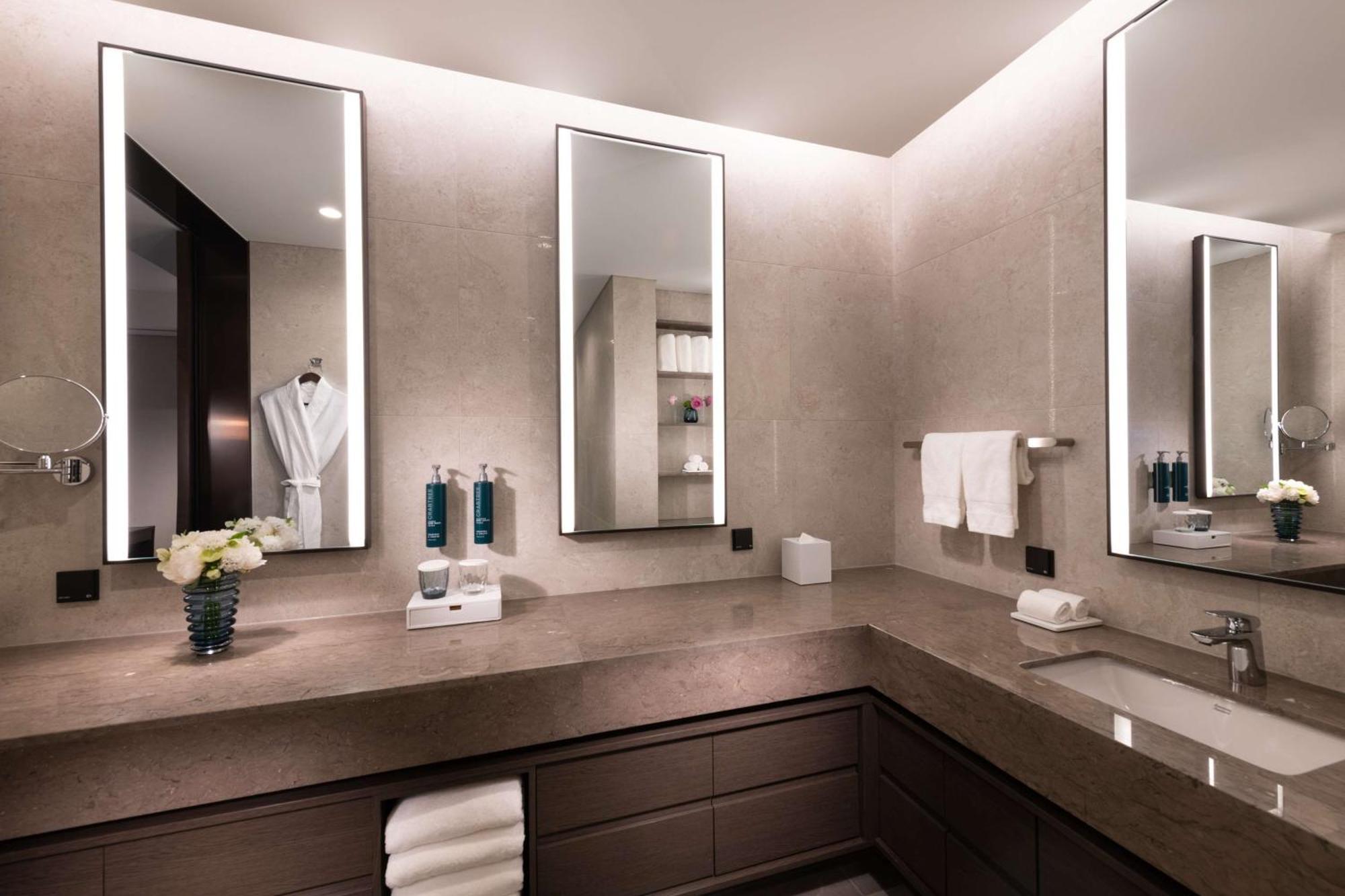 Doubletree By Hilton Seoul Pangyo Residences Seongnam Bagian luar foto