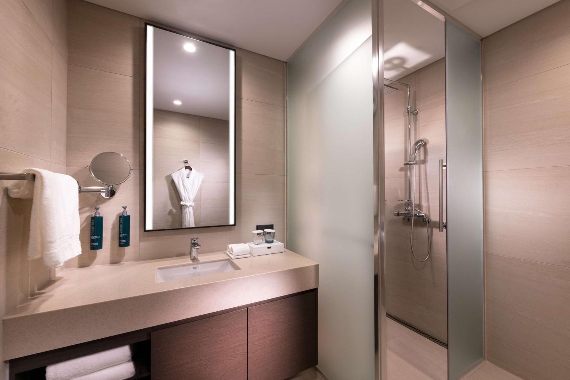Doubletree By Hilton Seoul Pangyo Residences Seongnam Bagian luar foto