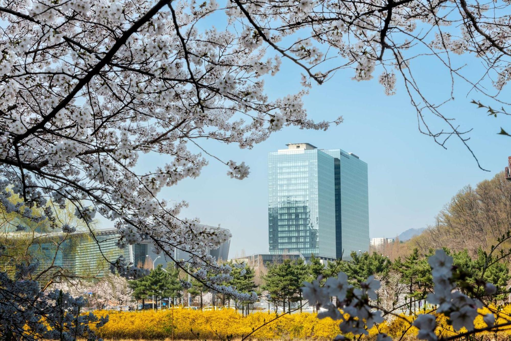 Doubletree By Hilton Seoul Pangyo Residences Seongnam Bagian luar foto