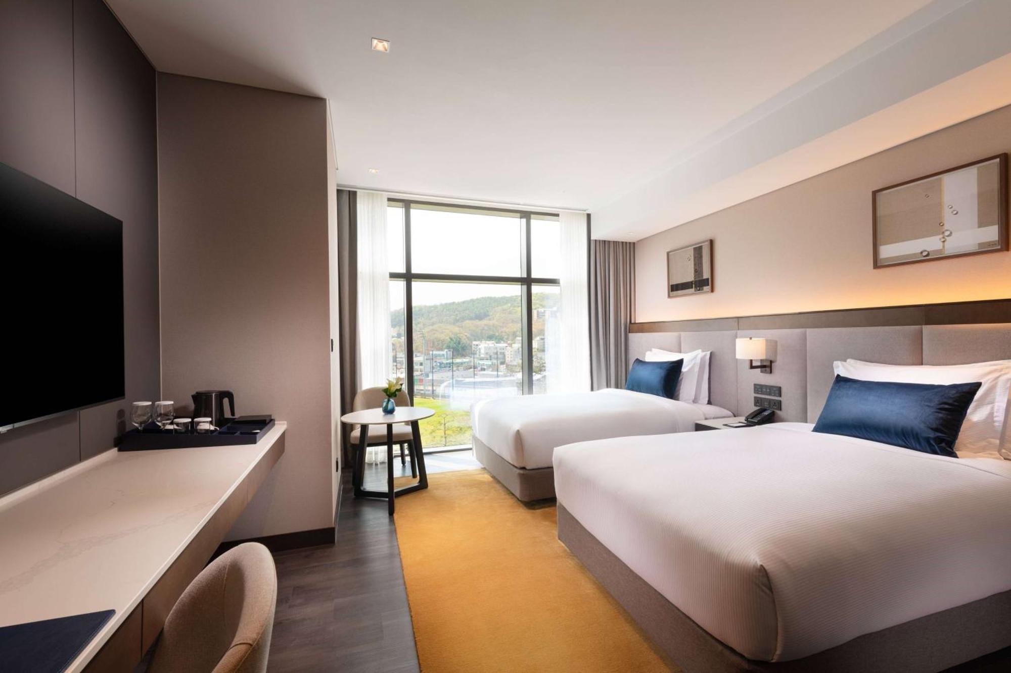 Doubletree By Hilton Seoul Pangyo Residences Seongnam Bagian luar foto